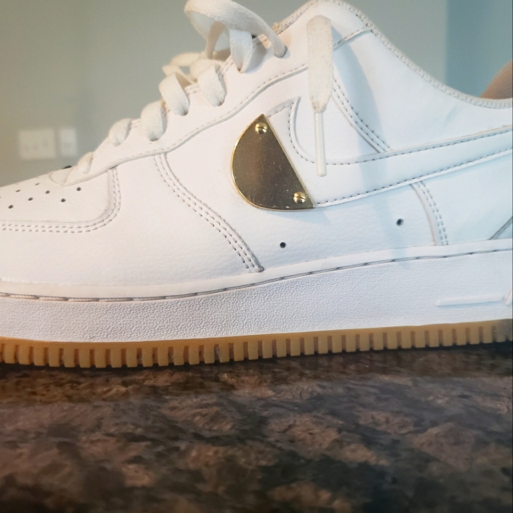 Like NEW Nike AF1 (Men's) 11.5